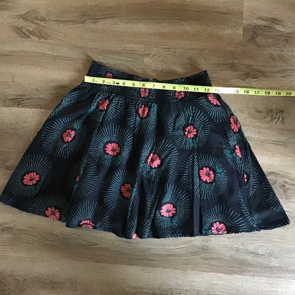 IVY & Moon Skirt Floral Boho Black Red Girls Size 12 - Picture 6 of 7